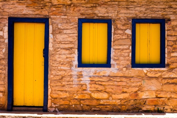 Detalhe de casa em pedra, no , centro da cidade  de Grão Mogol, (MG) que foi construída  por escravos.    . (Foto Joel Silva / Folhapress. )